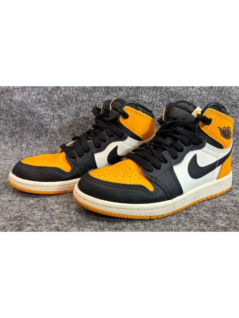 Jordan Air 1 Retro High OG Taxi Black Sail AQ2664-711Youth Size 1Y Yellow